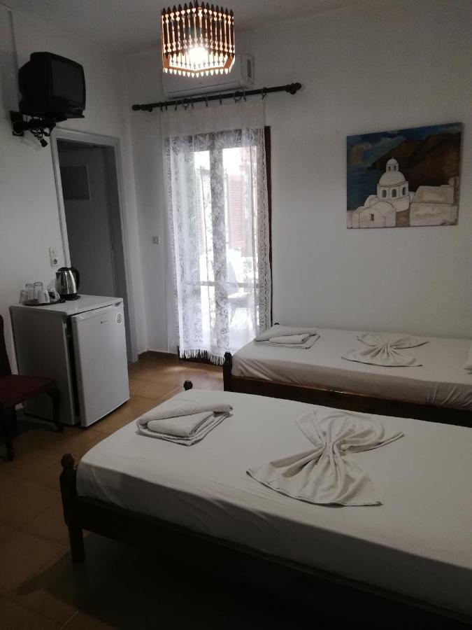 Christina Pension Karterados (Santorini) Exterior foto